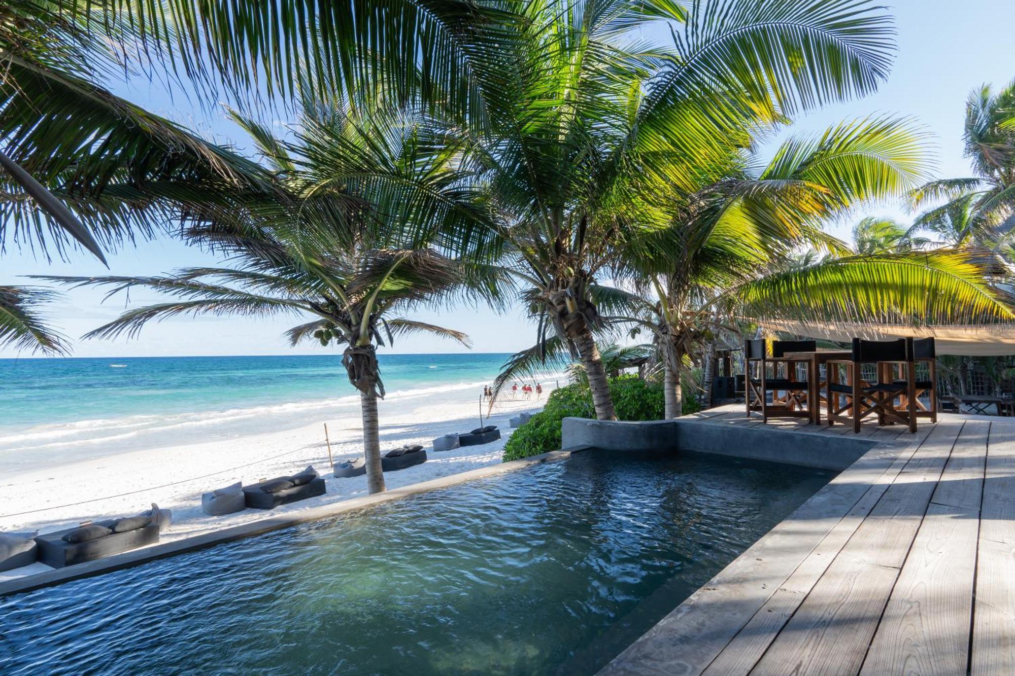 Umi Tulum Hotel Екстериор снимка