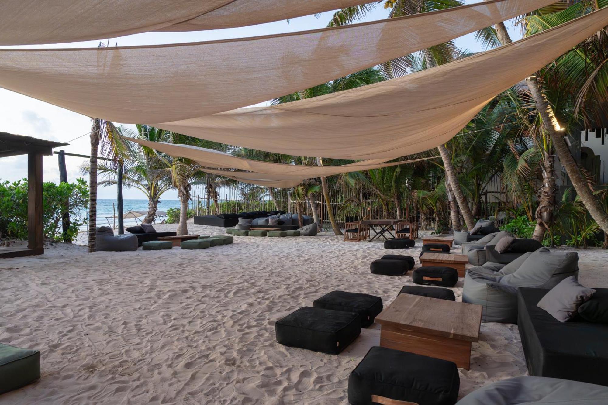 Umi Tulum Hotel Екстериор снимка