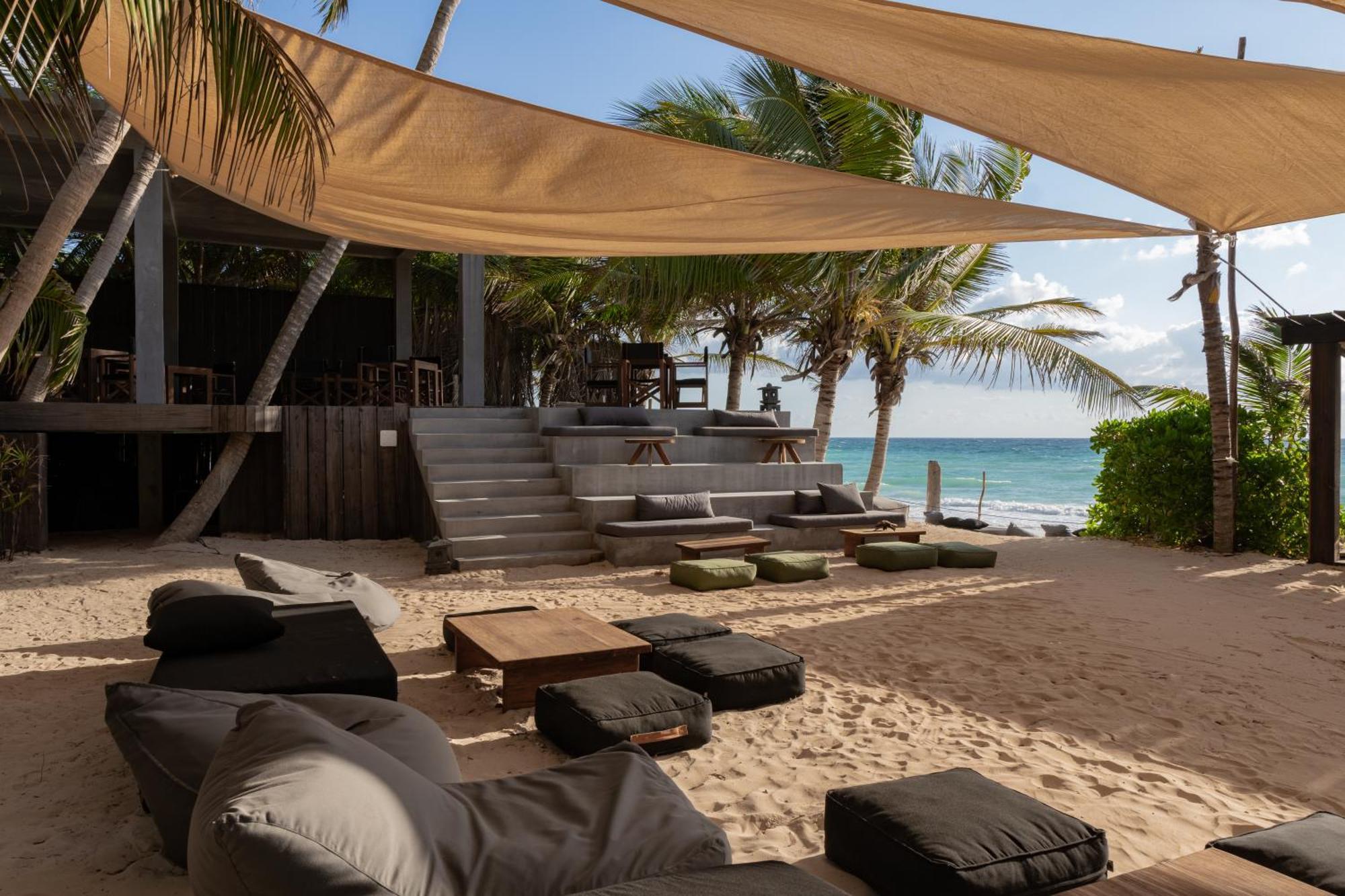 Umi Tulum Hotel Екстериор снимка